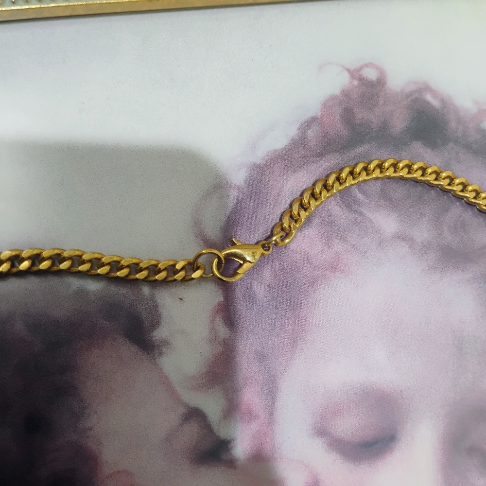 VINTAGE Gold Plated Necklace - Picture 8 of 12